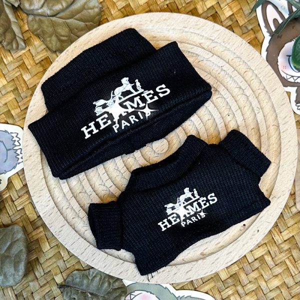 Hermès x Labubu Exclusive Collection: Elegant Knitted Hat and Sweater Set for Plush Toy - Image 2